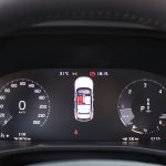 Volvo XC40 D4 (17)