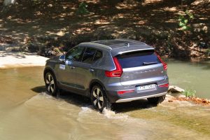 Volvo XC40 D4 (26)