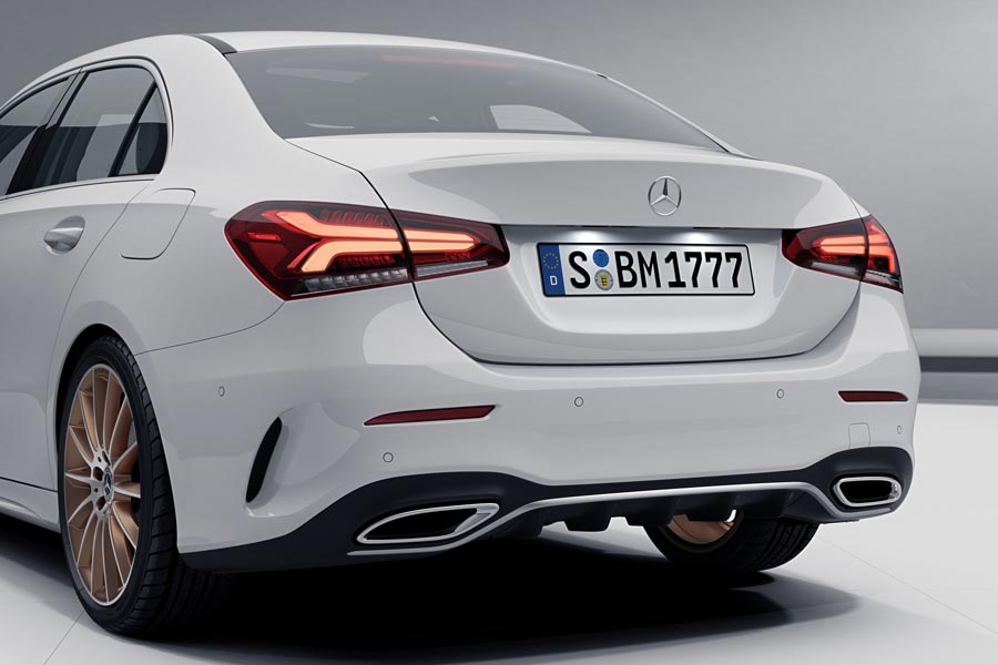 https://autogreeknews.gr/wp-content/uploads/2018/09/mercedes-a-class-sedan-edition-1-4.jpg
