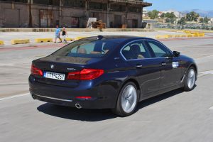 BMW 530e (2)