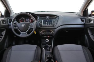 Hyundai i20 1.0T (9)