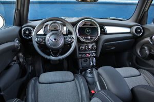 MINI Cooper D 5D (10)