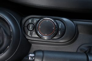 MINI Cooper D 5D (14)