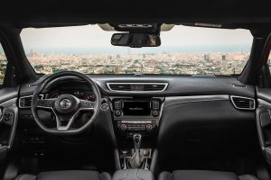 Nissan-Qashqai-(4)