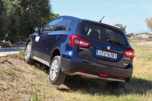 Suzuki SX4 S-Cross 1,4T (18)
