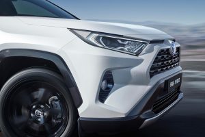 Toyota-RAV4-2018-(5)