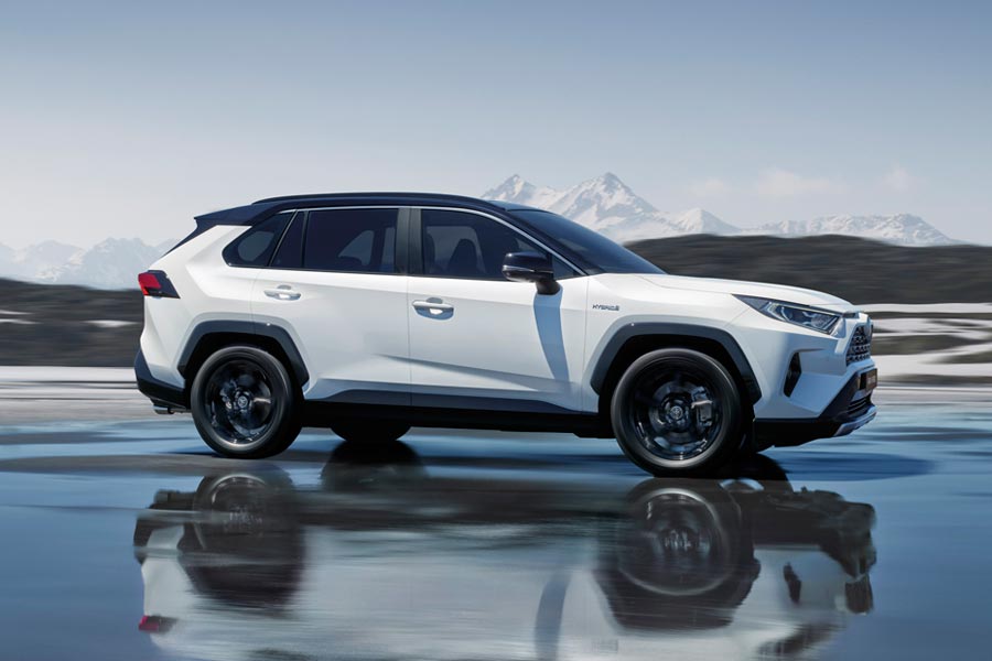 https://autogreeknews.gr/wp-content/uploads/2018/10/Toyota-RAV4-2018-6.jpg