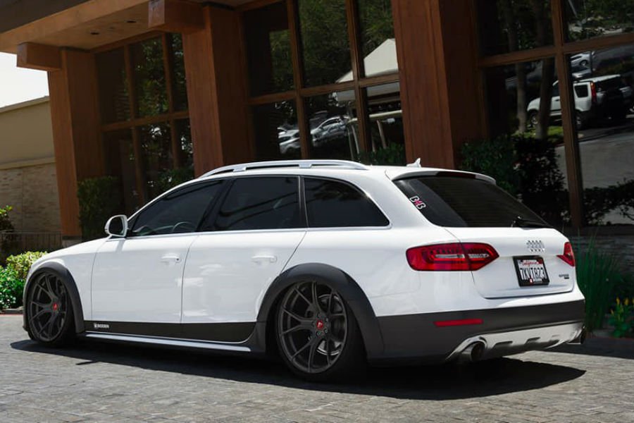 https://autogreeknews.gr/wp-content/uploads/2018/10/audi-a6-allroad2.jpg