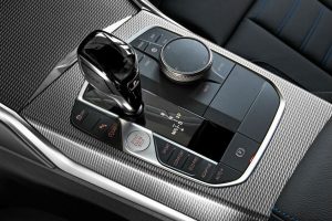 bmw 3 series official10