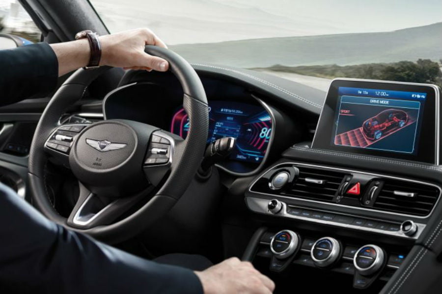 https://autogreeknews.gr/wp-content/uploads/2018/10/genesis-g70-control-panel2.jpg