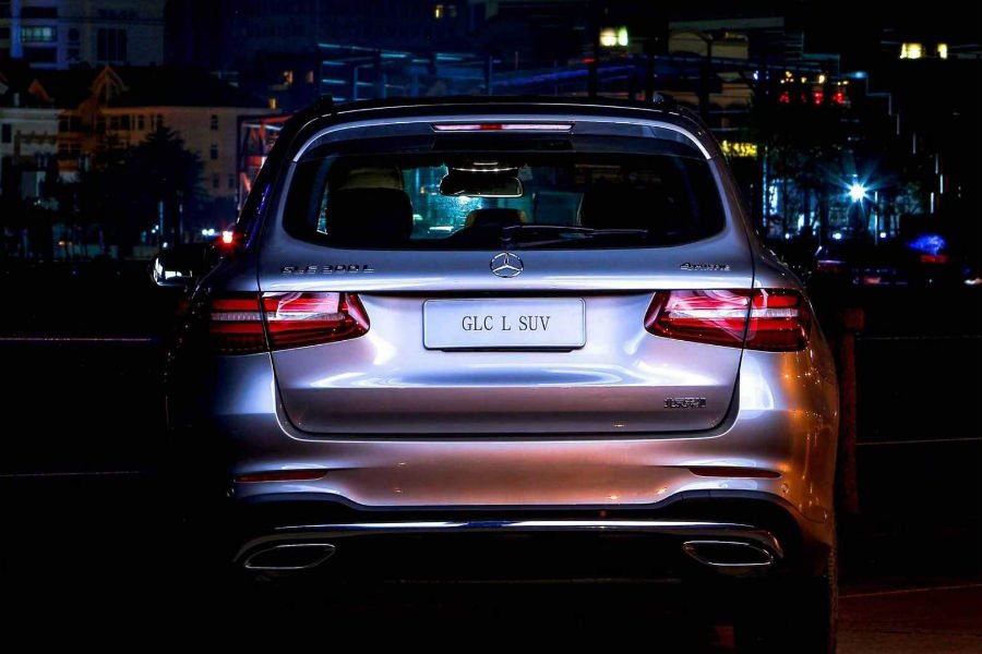 https://autogreeknews.gr/wp-content/uploads/2018/10/mercedes-glc-l6.jpg