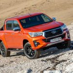 toyota hilux invincible2