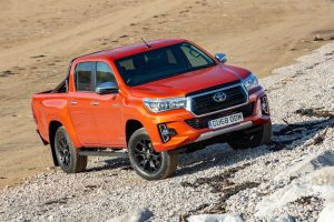 toyota hilux invincible2