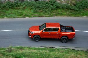 toyota hilux invincible6