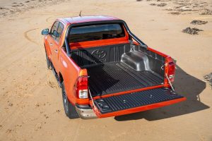 toyota hilux invincible7