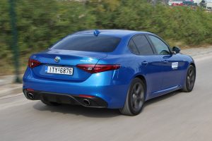 Alfa Romeo Giulia 2.0 Veloce (2)