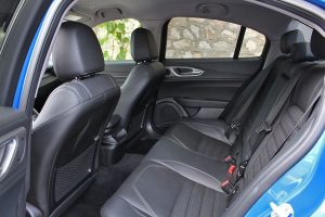 Alfa Romeo Giulia 2.0 Veloce (3)