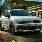 VW-Tiguan-Black-Style-R-Line-(1)
