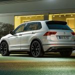 VW-Tiguan-Black-Style-R-Line-(2)