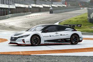 agwnistiko nissan leaf official10