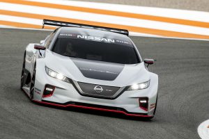 agwnistiko nissan leaf official6