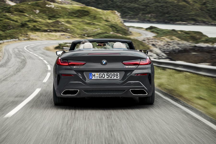 https://autogreeknews.gr/wp-content/uploads/2018/11/bmw8convertible4.jpg