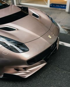 ferrari f12 lambo5
