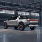 rivian-r1t-electric-truck-(11)