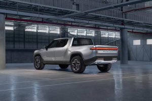 rivian-r1t-electric-truck-(11)