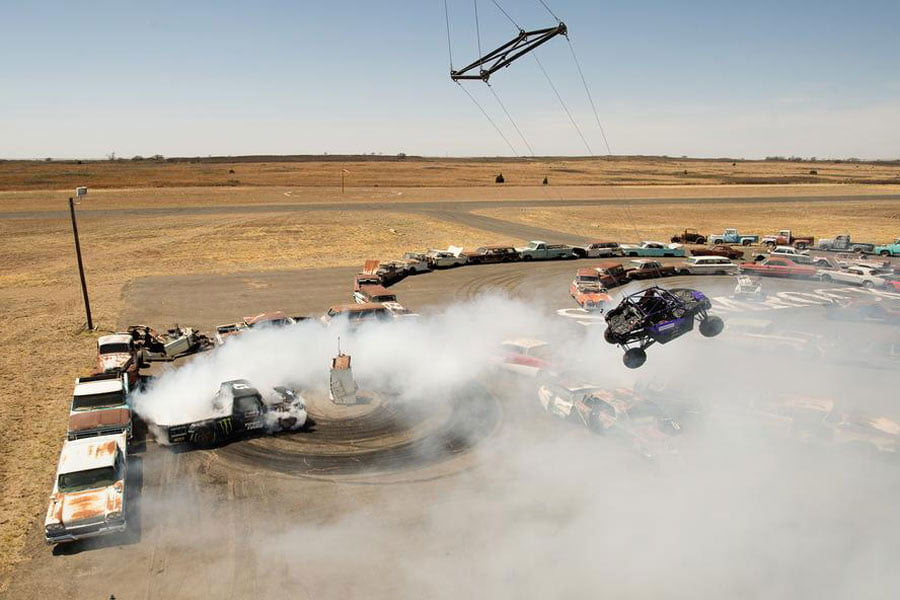 O Ken Block το «καίει» και το απολαμβάνει! (+video)