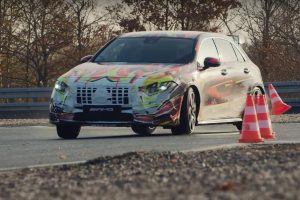 Mercedes-AMG-A-45-2018