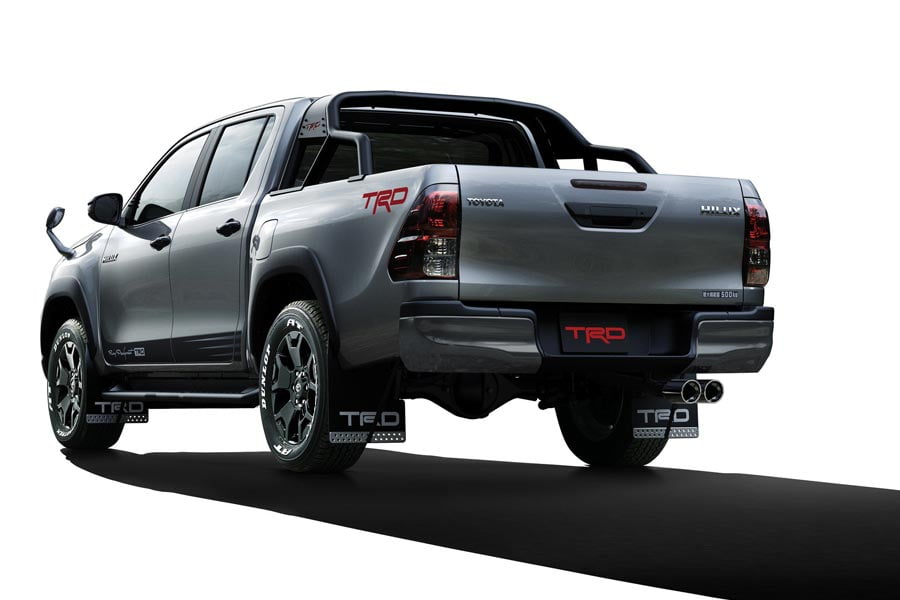 https://autogreeknews.gr/wp-content/uploads/2018/12/Toyota-Hilux-Black-Rally-Edition-2.jpg