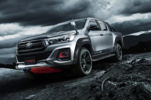 Toyota-Hilux-Black-Rally-Edition