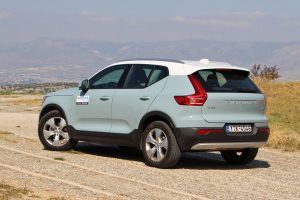 Volvo XC40 T3 (3)