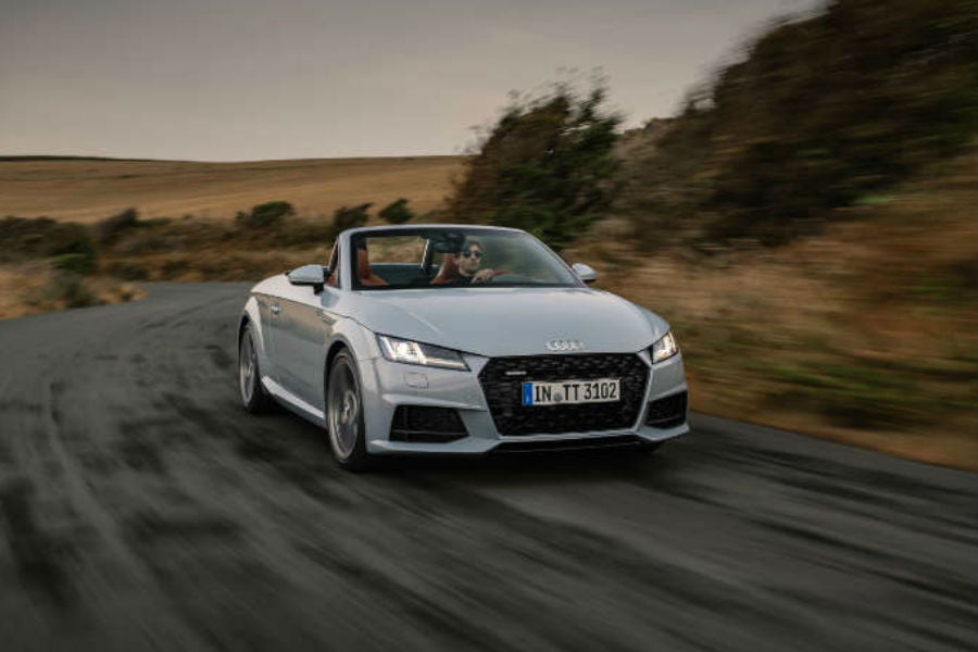 https://autogreeknews.gr/wp-content/uploads/2018/12/audi-tt-20.jpg