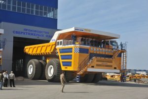 belaz_75710_2