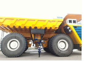belaz_75710_3