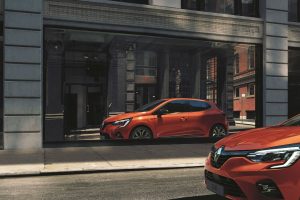 21221463_2019_-_New_Renault_CLIO