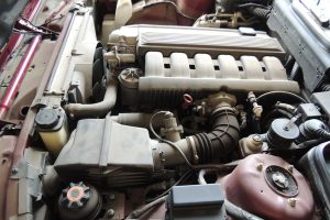 BMW-5-Series-E34-(11)