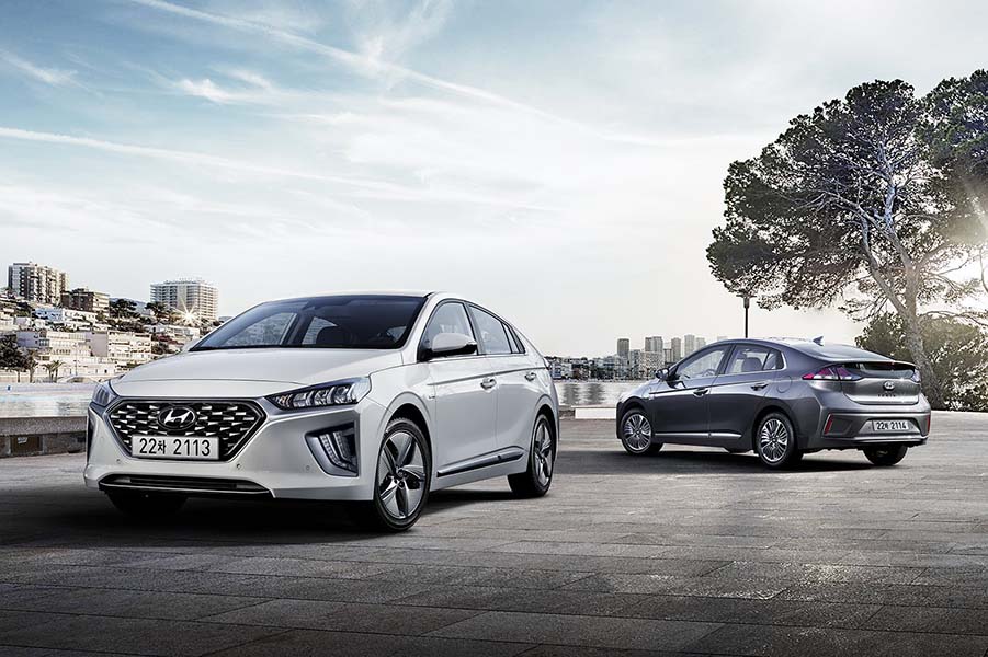 https://autogreeknews.gr/wp-content/uploads/2019/01/Hyundai_IONIQ_FL_1.jpg