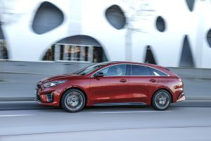 Kia ProCeed 2019 (15)