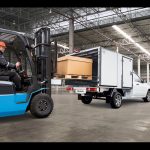 Lada-Granda-commercial-1