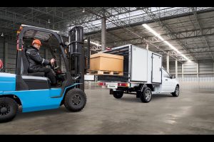 Lada-Granda-commercial-1