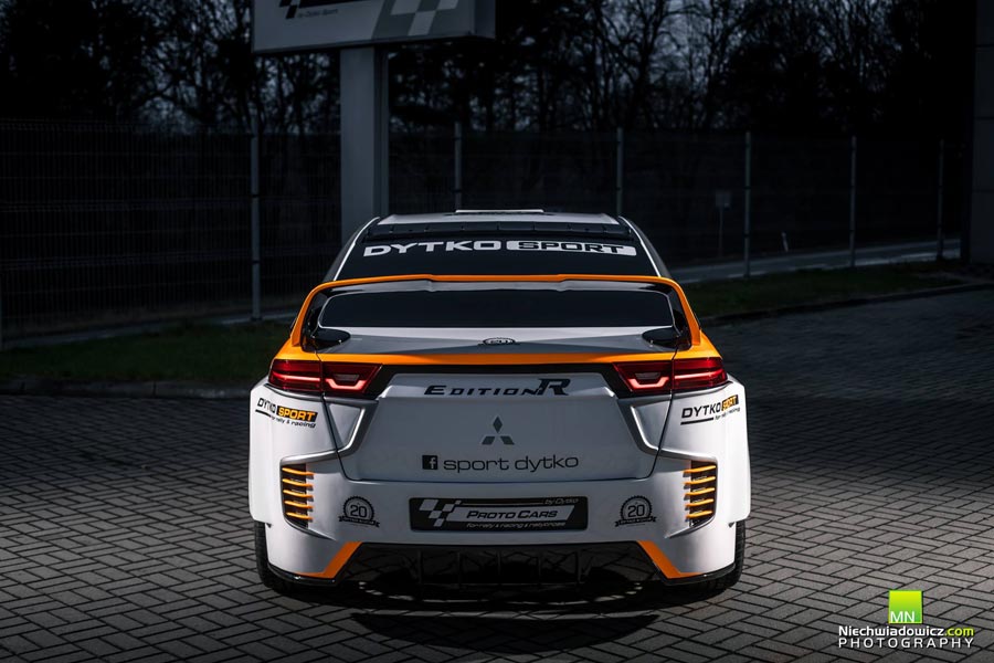 https://autogreeknews.gr/wp-content/uploads/2019/01/Mitsubishi-Lancer-Dytko-Sport-3.jpg