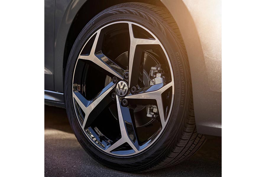 Μικρό teaser για το νέο VW Passat