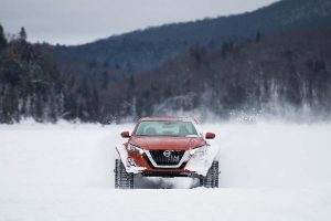 Nissan_Altima_Ski_1