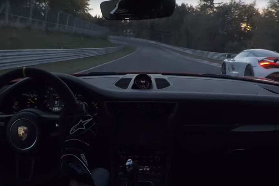 Porsche 911 GT3 RS Vs McLaren 720S στο Ring
