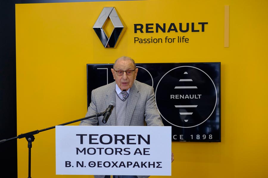 https://autogreeknews.gr/wp-content/uploads/2019/01/Renault_Clio_Event_2_low.jpg