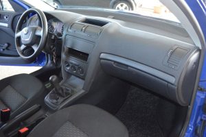 Skoda_Octavia_2009_3