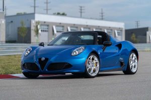 Alfa_romeo_4c_italia